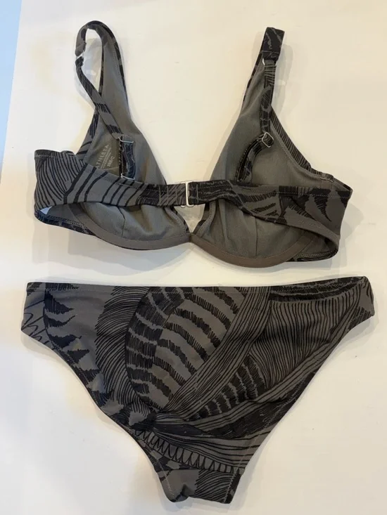Athleta Zuma Plunge Bikini Set - Picture 3 of 4